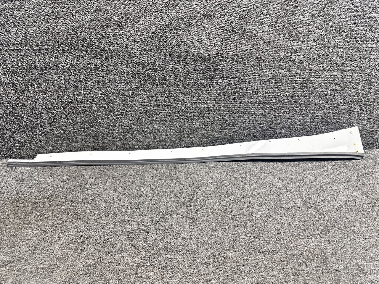 16659-000 Piper PA23-250 Wing Root Fairing Lower Assembly LH (White)