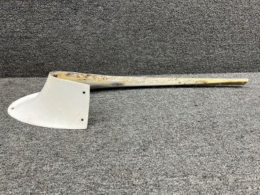 16777-000 Piper PA23-250 Nacelle Fairing Outboard LH(White)