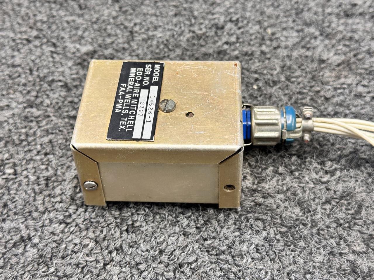 1A526-1 Edo-Aire Mitchell Autopilot Relay Box (28V)