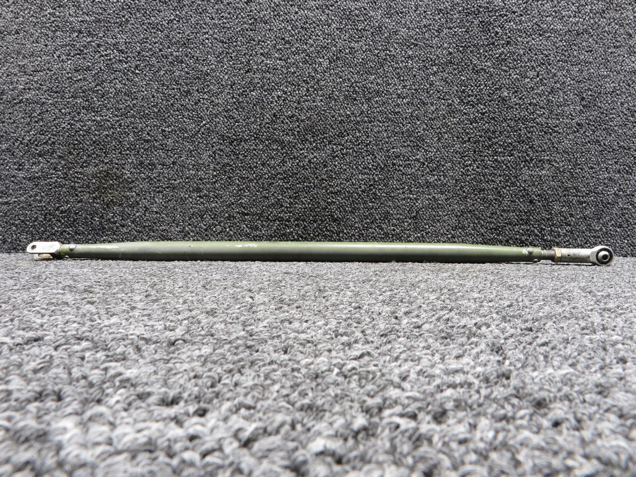 5565342-2 Cessna 500 Elevator Control Rod (Less Bearing Seal)