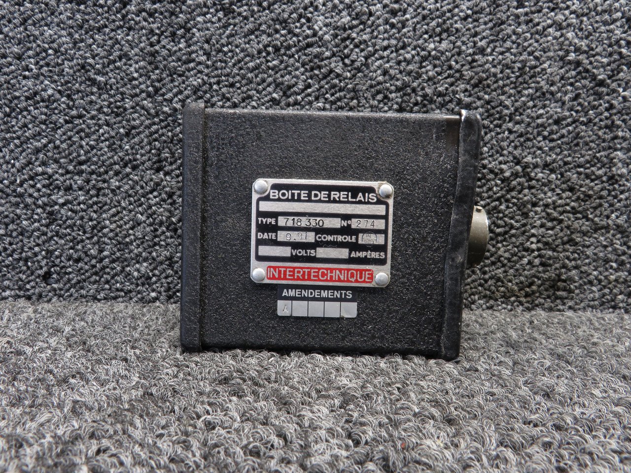 718330 Dassault Thermistor Relay Box (Damaged)