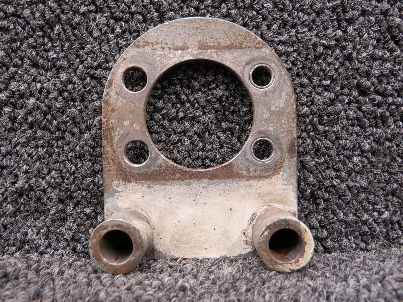 75-37 Cessna 182M Main Gear Torque Plate (Distance: 2.25”, Thickness: 1”)