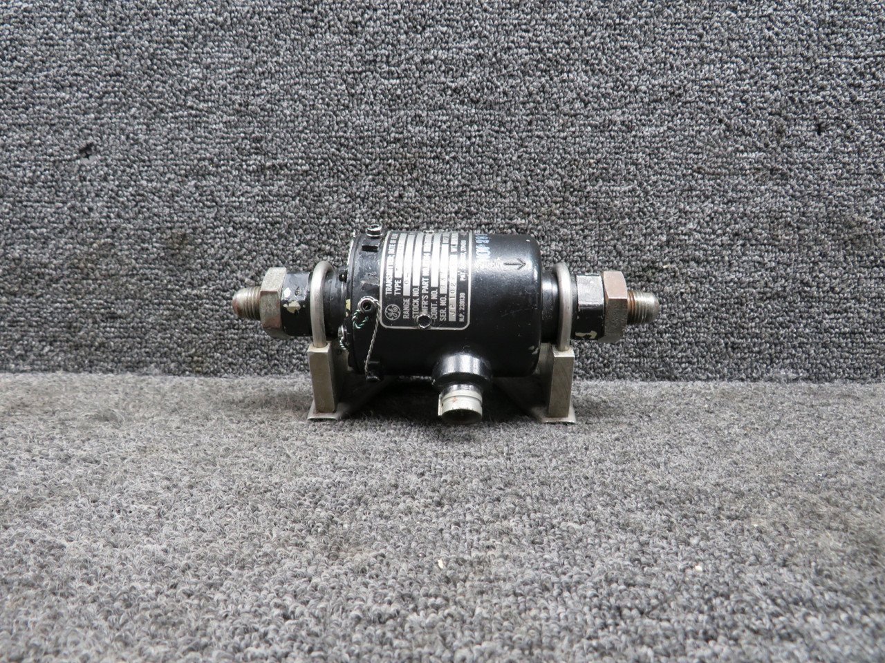 8TJ64GDT2 General Electric Rate of Flow Transmitter (0-2300PPH) (Worn)