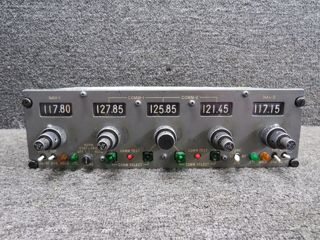 G-4885 Gables Navigation and Communication Control Unit (Broken Knobs) (Core)