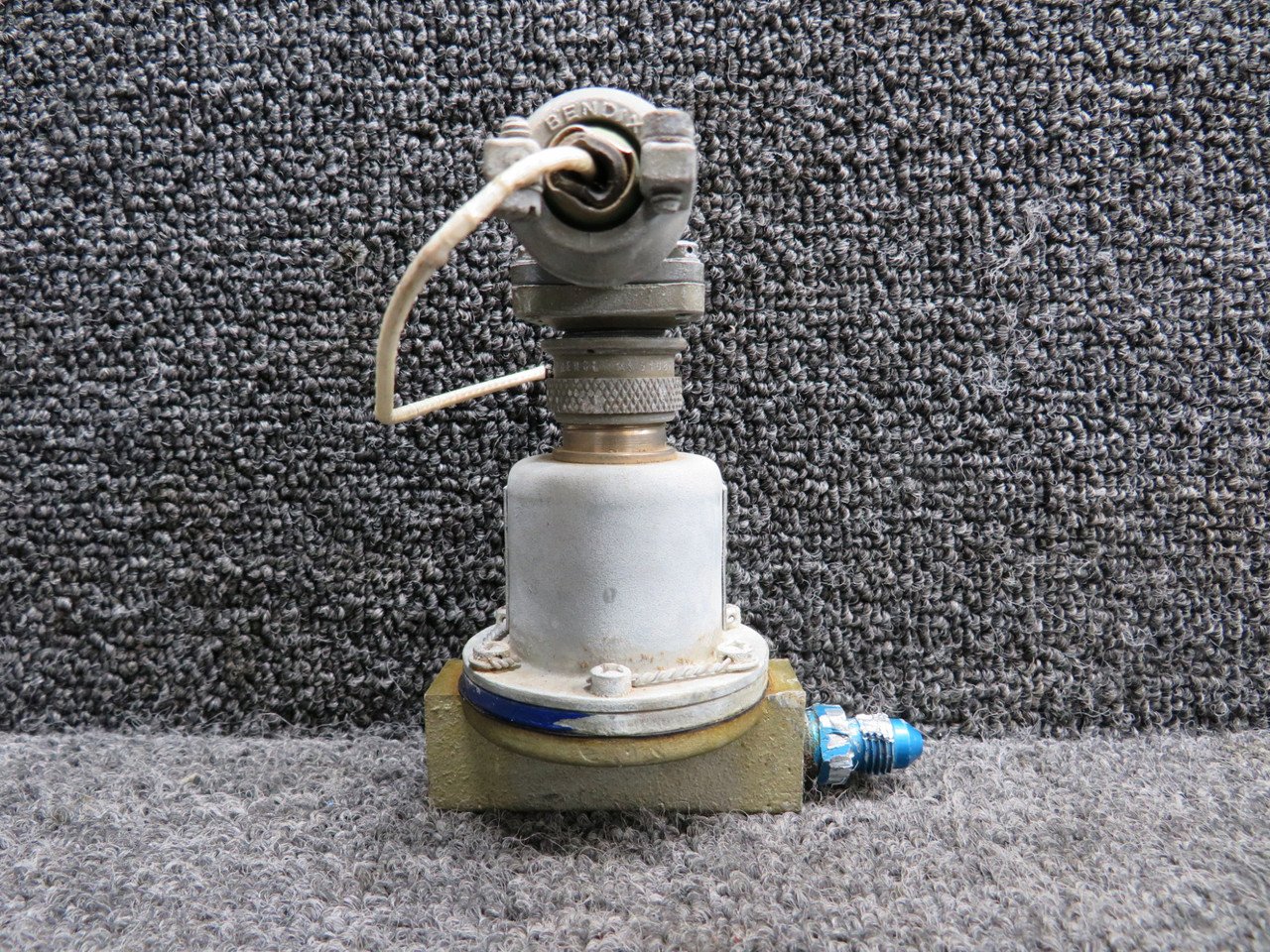 G104A4CA2 Minneapolis-Honeywell Valve Solenoid Assembly